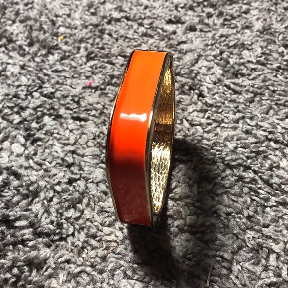 Express Bangle - Picture 3 of 3